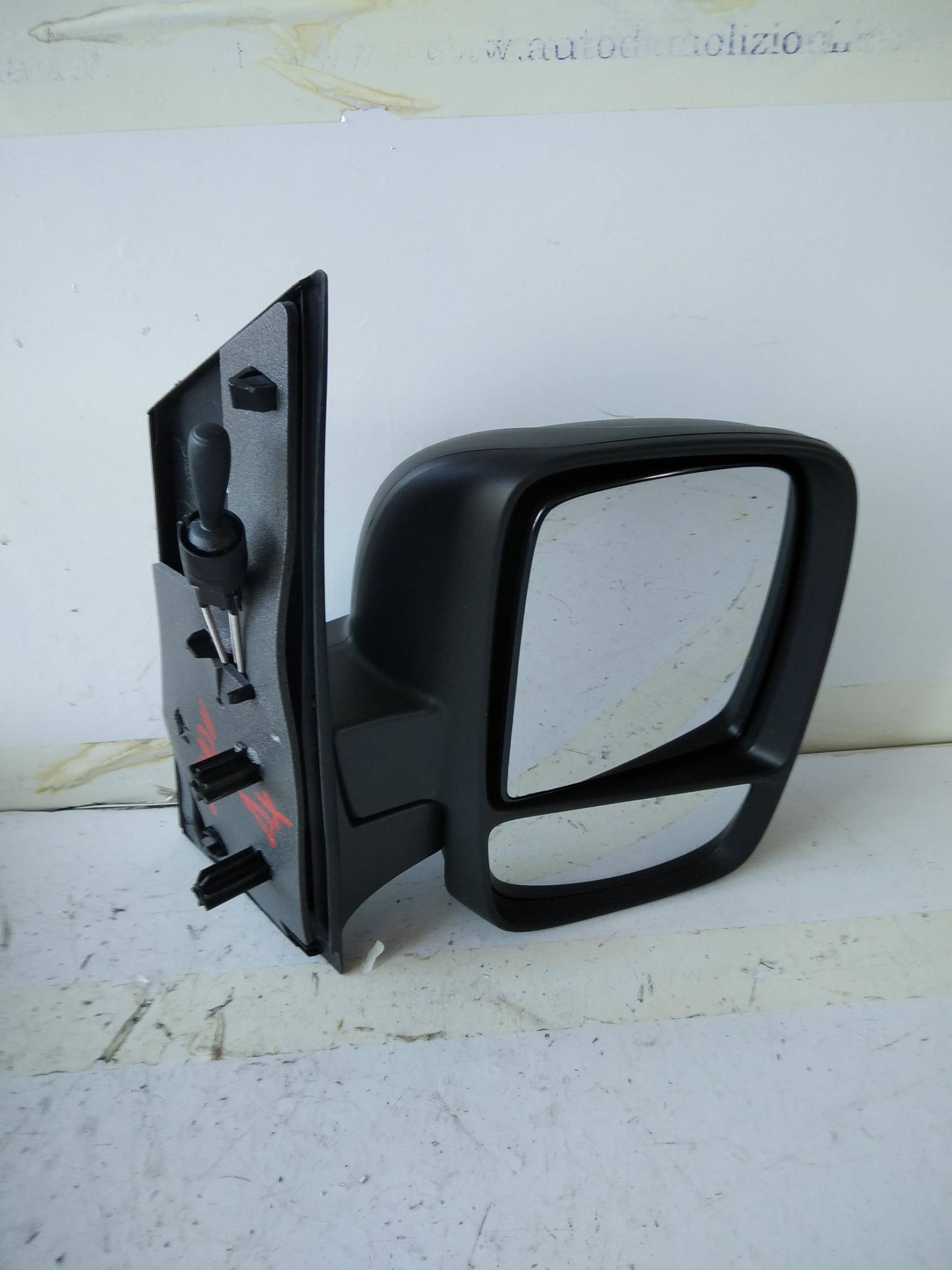 Retrovisore est. dx.